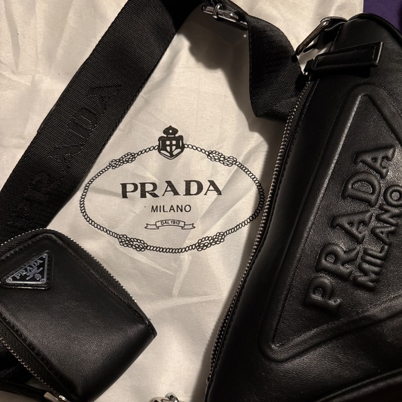 Prada triangle bag - Picture 5 of 6